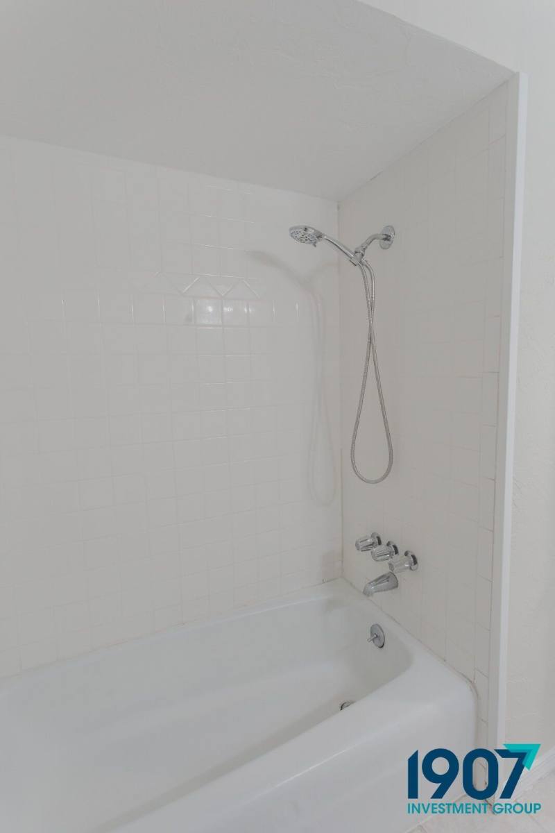 House for rent at 1852 Sunrise Dr, Oklahoma City, OK 73160