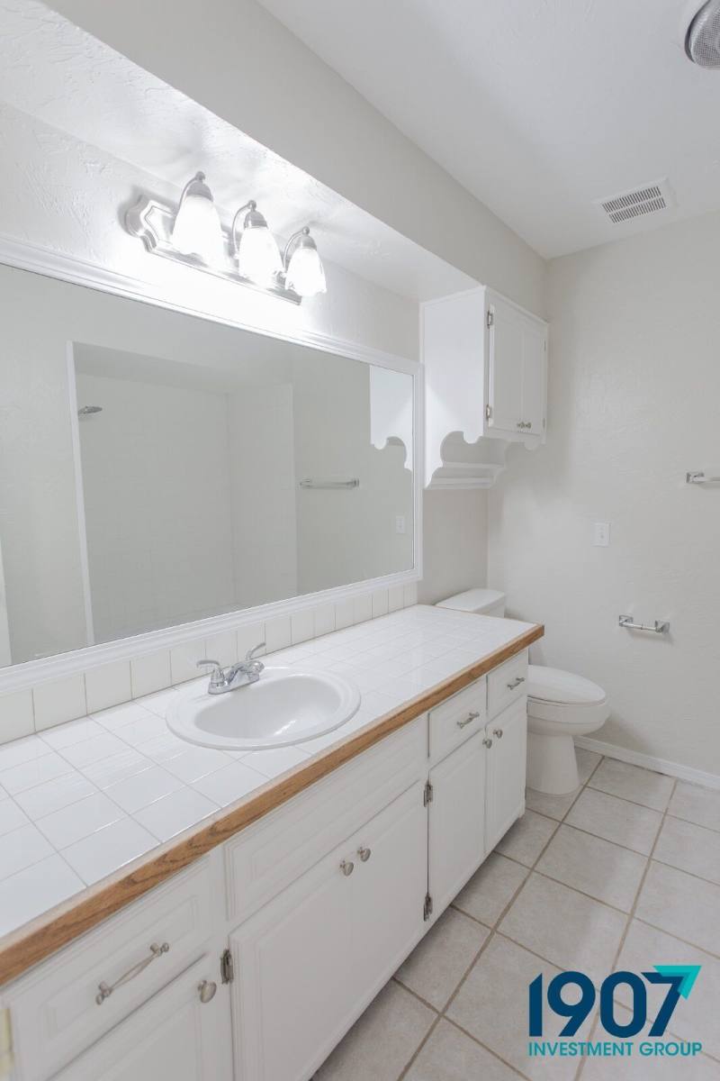 House for rent at 1852 Sunrise Dr, Oklahoma City, OK 73160