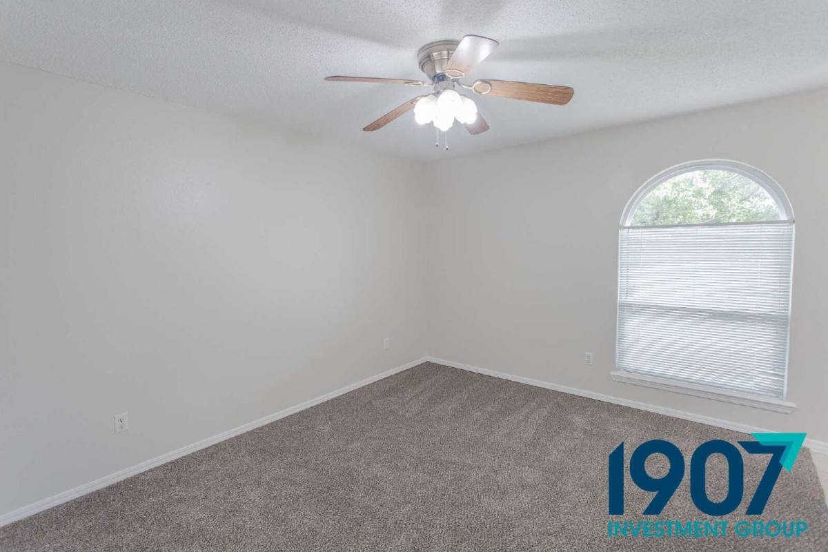 House for rent at 1852 Sunrise Dr, Oklahoma City, OK 73160