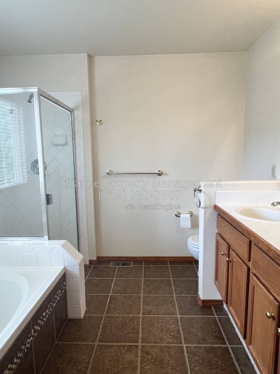 House for rent at 6944 Lost Springs Dr, Colorado Springs, CO 80923