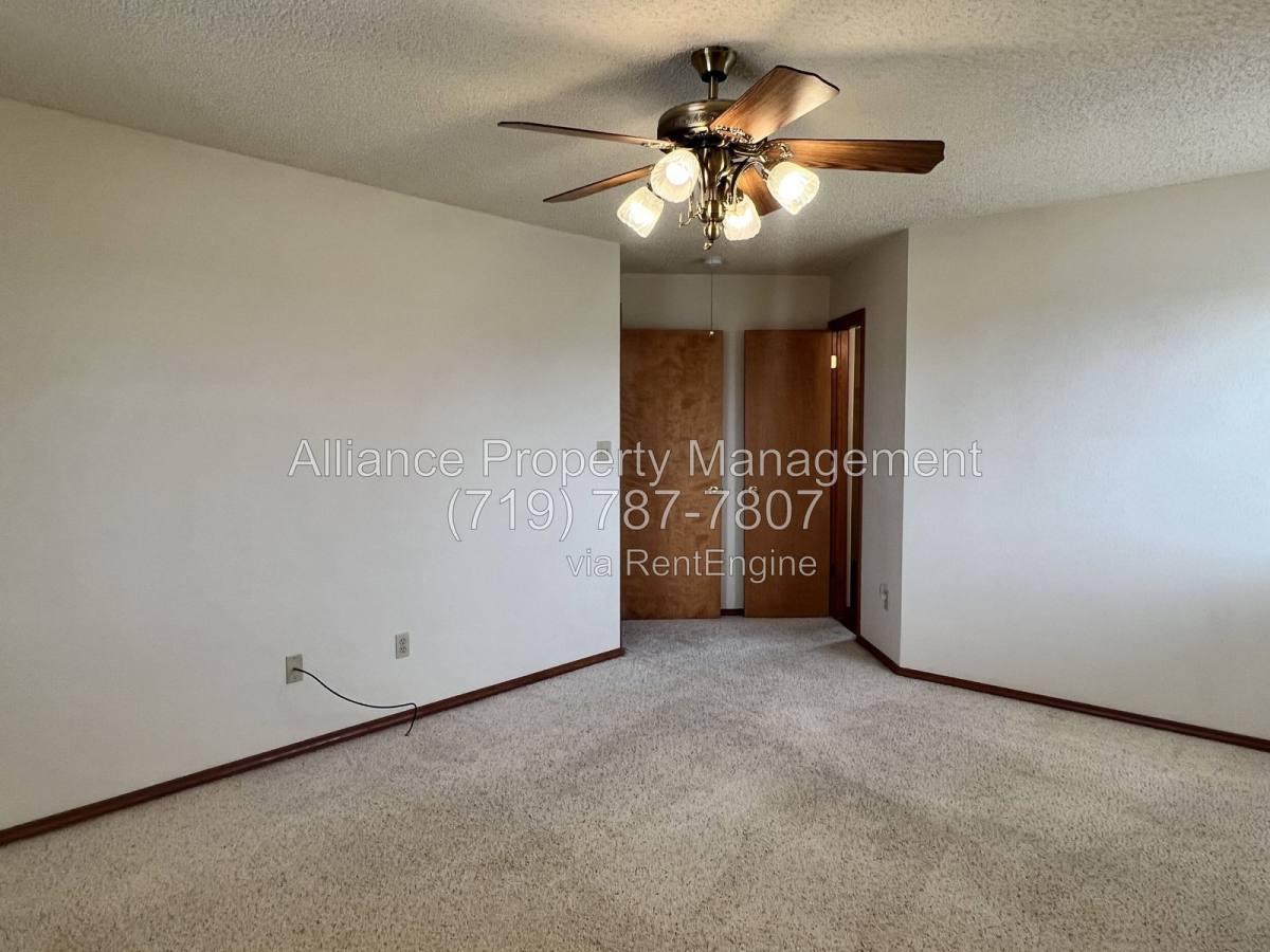 House for rent at 6944 Lost Springs Dr, Colorado Springs, CO 80923