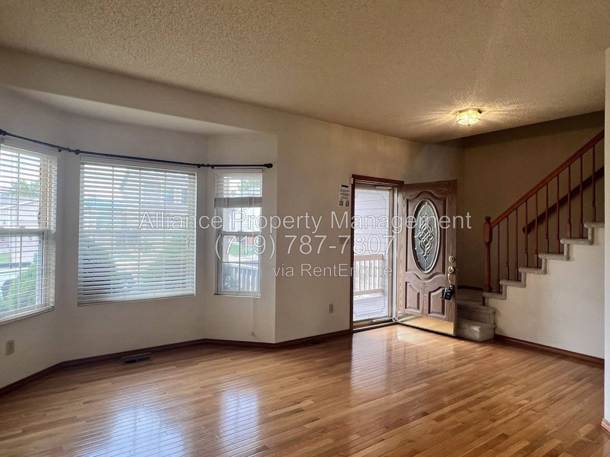House for rent at 6944 Lost Springs Dr, Colorado Springs, CO 80923