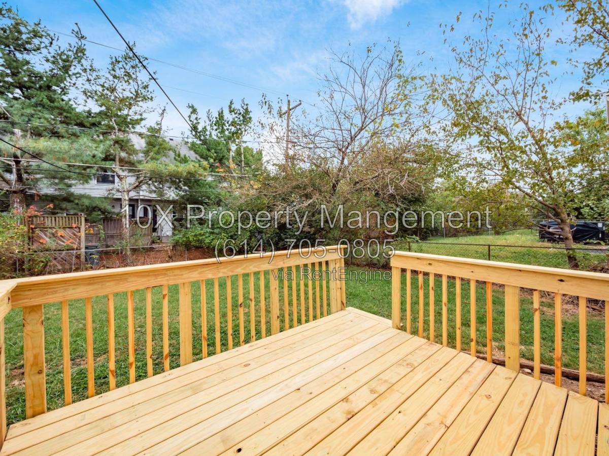 Apartment for rent at 8235 Goldsmith Dr, Reynoldsburg, OH 43068