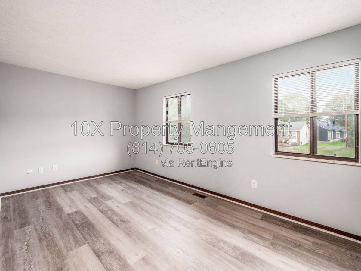 Apartment for rent at 8235 Goldsmith Dr, Reynoldsburg, OH 43068