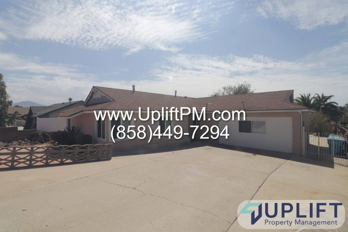 House for rent at 7643 Woodbine Way, San Diego, CA 92114