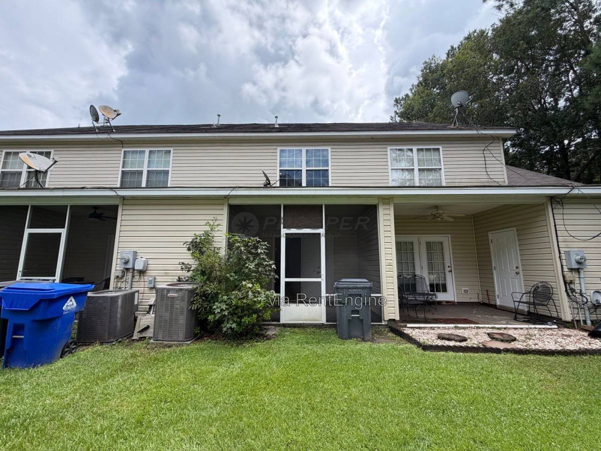 Townhouse for rent at 4781 Skillmaster Court, North Charleston, SC 29418