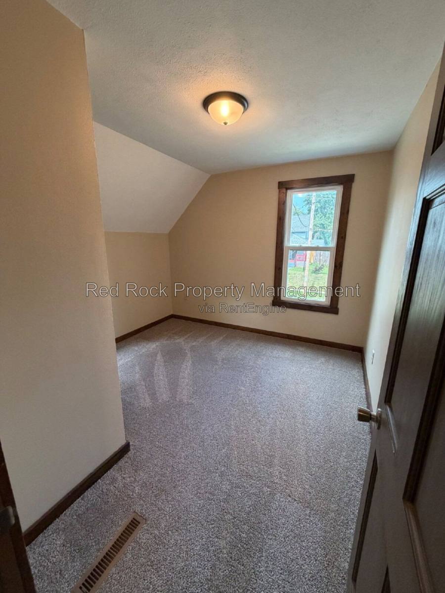 House for rent at 410 Portland Ave, Beloit, WI 53511