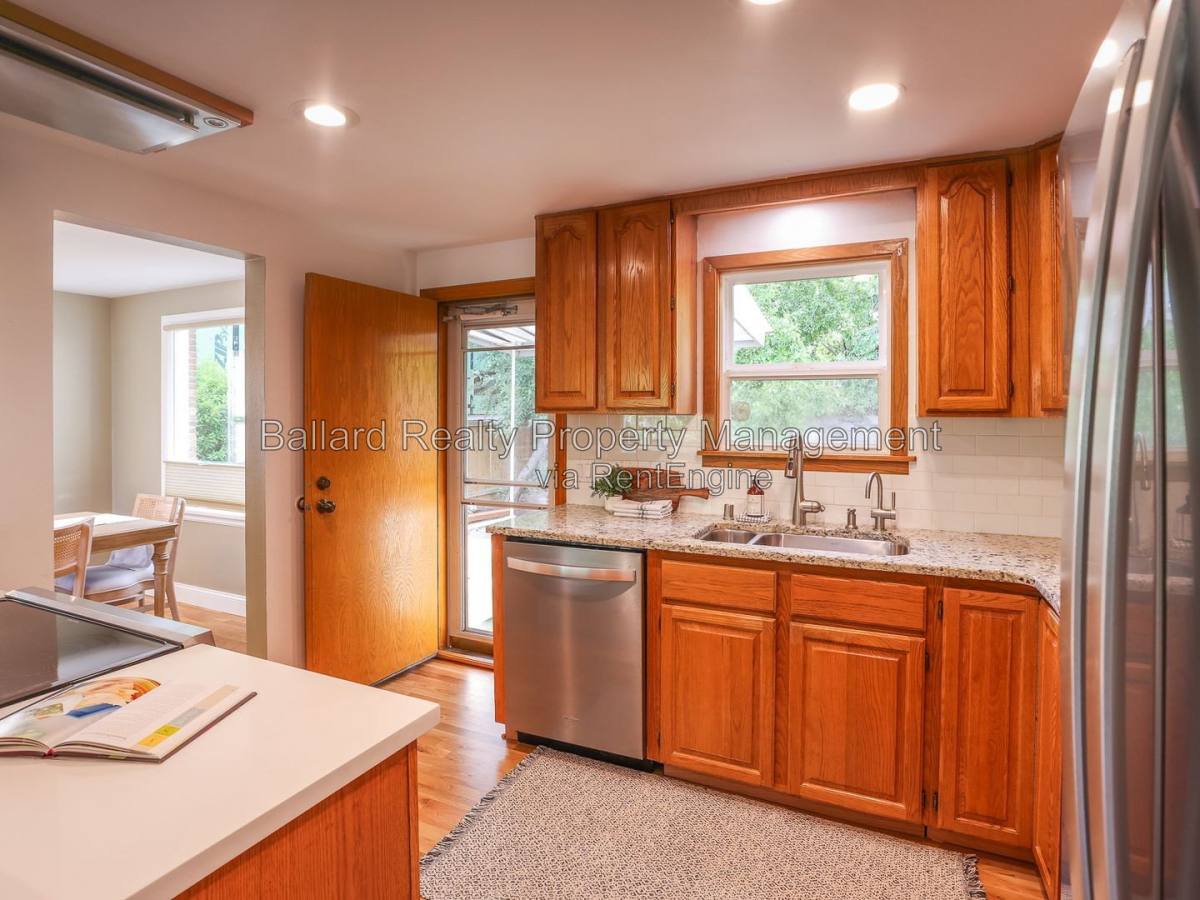 House for rent at 3248 NW Market St, Seattle, WA 98107