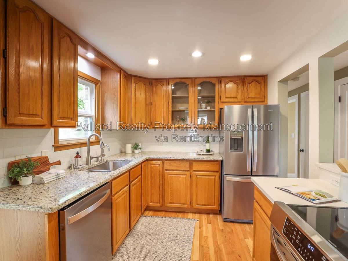 House for rent at 3248 NW Market St, Seattle, WA 98107