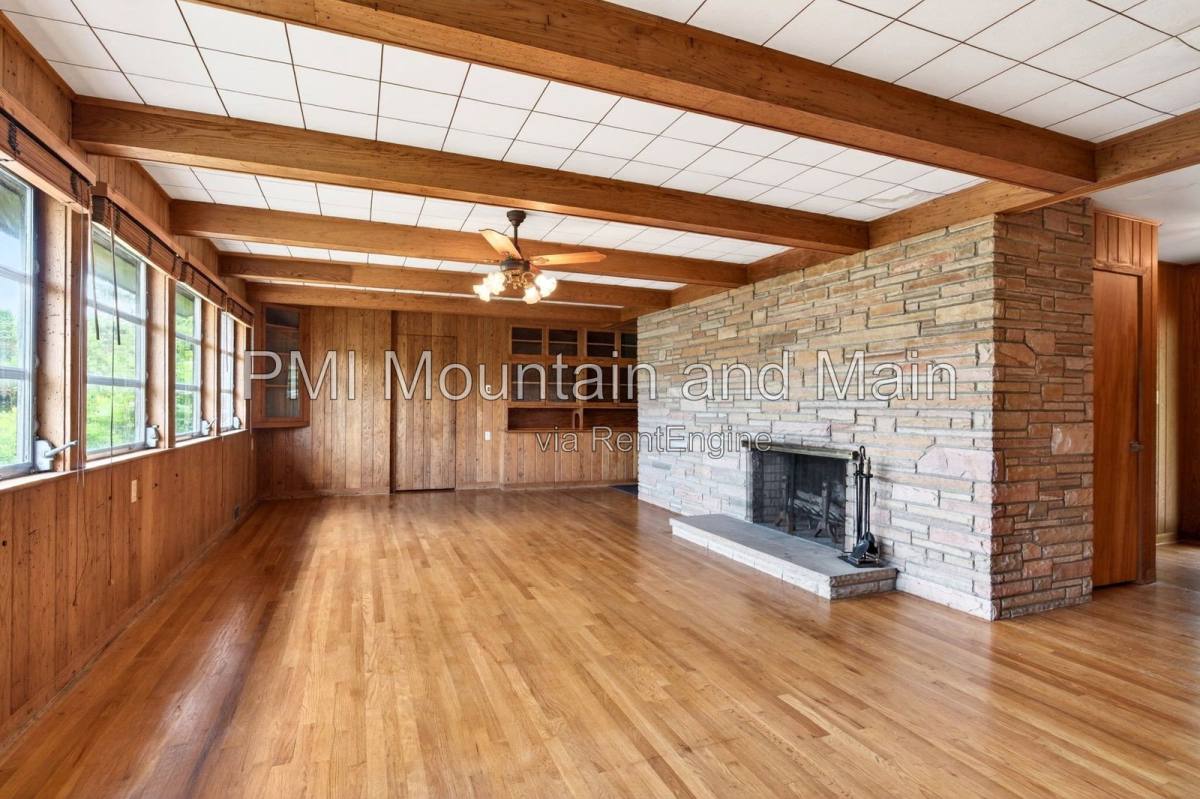 House for rent at 99 Marlborough Rd, Asheville, NC 28804