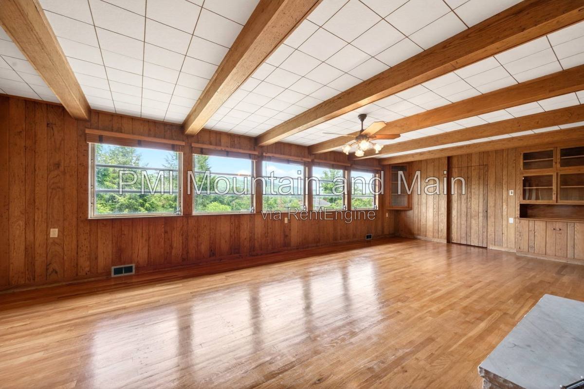 House for rent at 99 Marlborough Rd, Asheville, NC 28804
