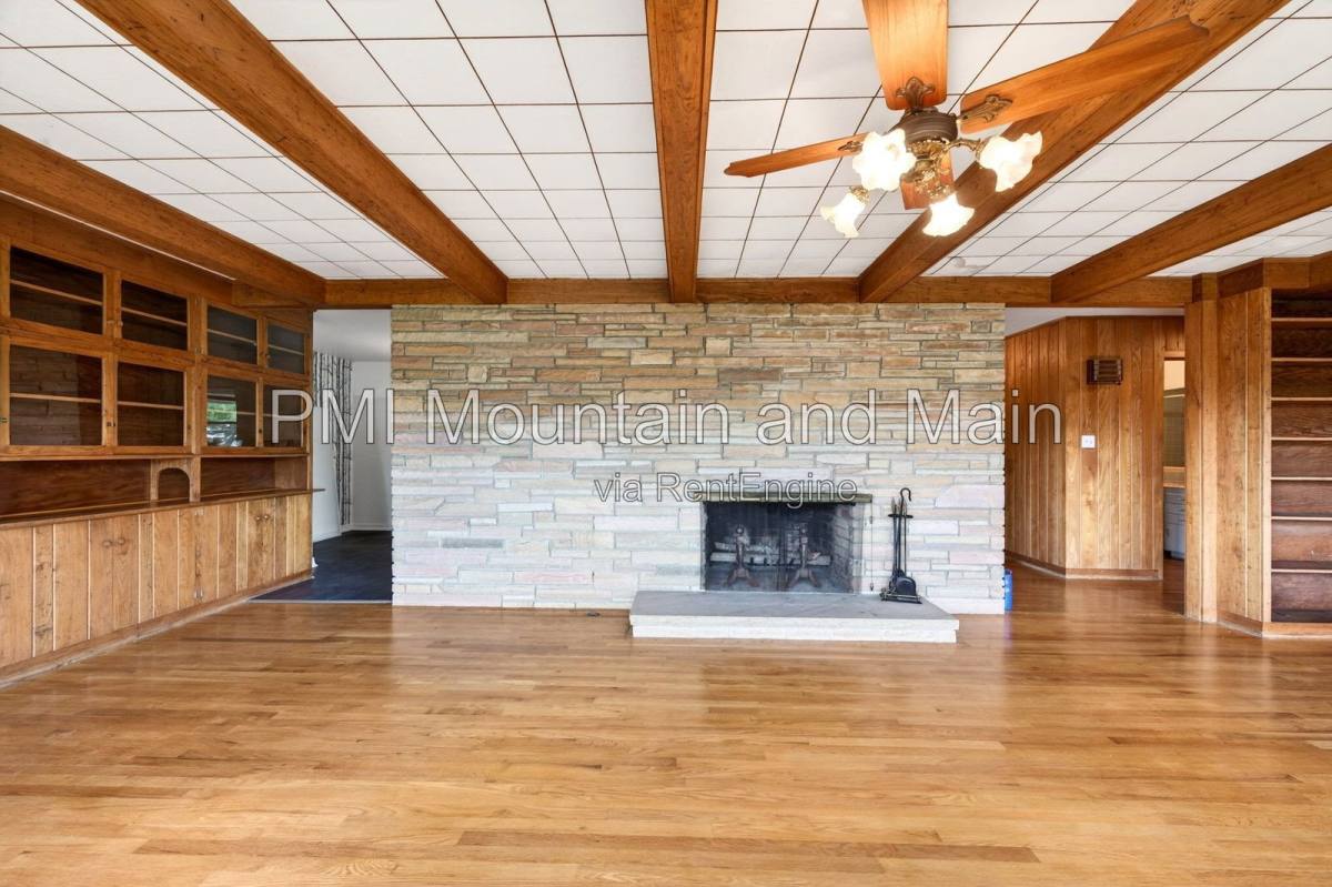 House for rent at 99 Marlborough Rd, Asheville, NC 28804
