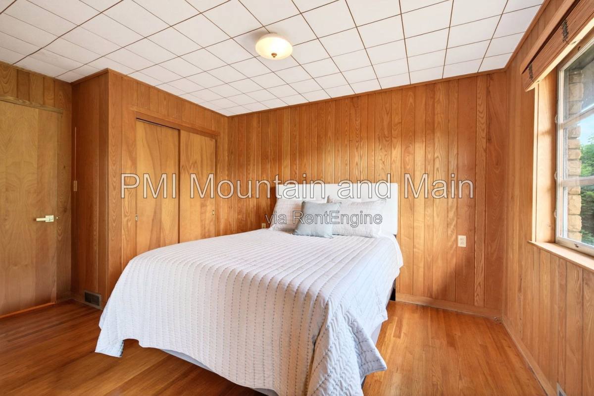 House for rent at 99 Marlborough Rd, Asheville, NC 28804