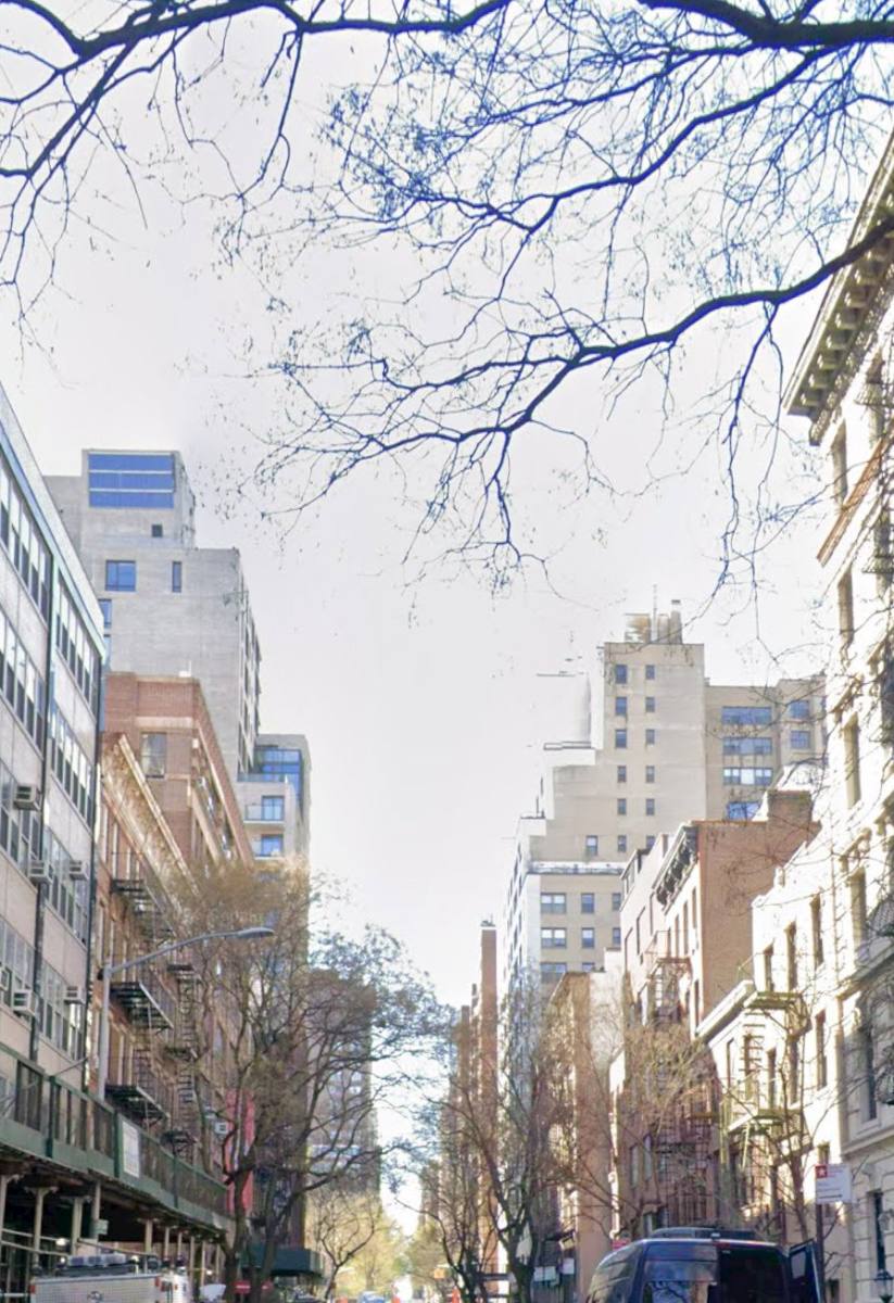 Apartment for rent at 240 E 21st St, New York, NY 10010