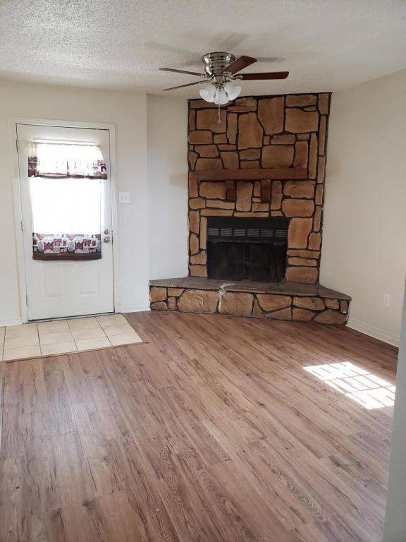 Townhouse for rent at 3330-B Seine St, New Orleans, LA 70114