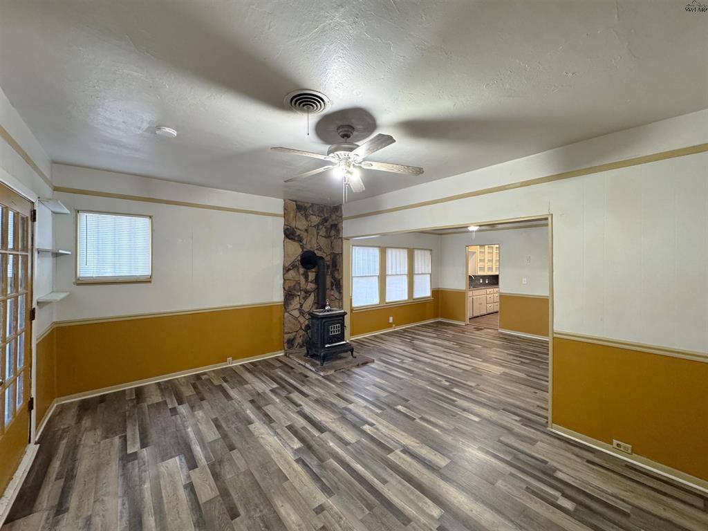 House for rent at 3205 10th St, Wichita Falls, TX 76309