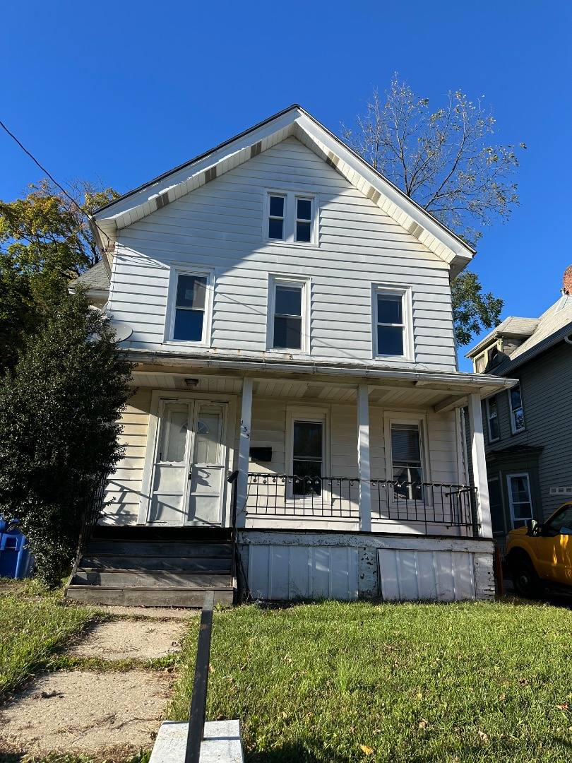 House for rent at 135 W Main St, Middletown, NY 10940