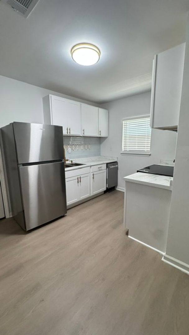 Apartment for rent at 222 Mount Vernon Dr, Montgomery, AL 36105