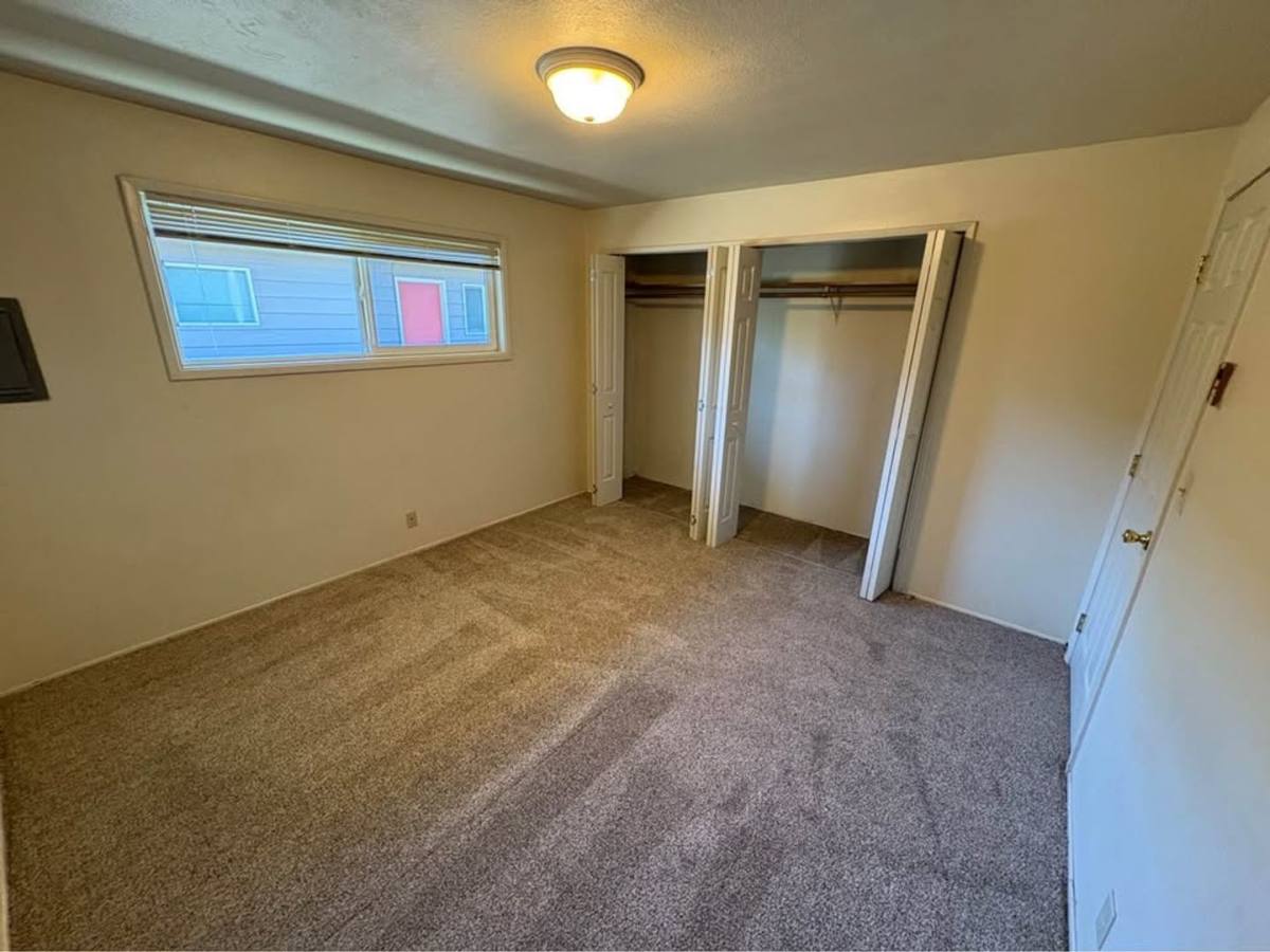 Apartment for rent at 1848 1879 M St, Springfield, OR 97477