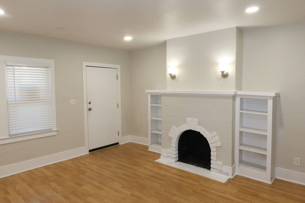 2017 30th St, Sacramento, CA 95817 - Apartment for Rent - Image 2
