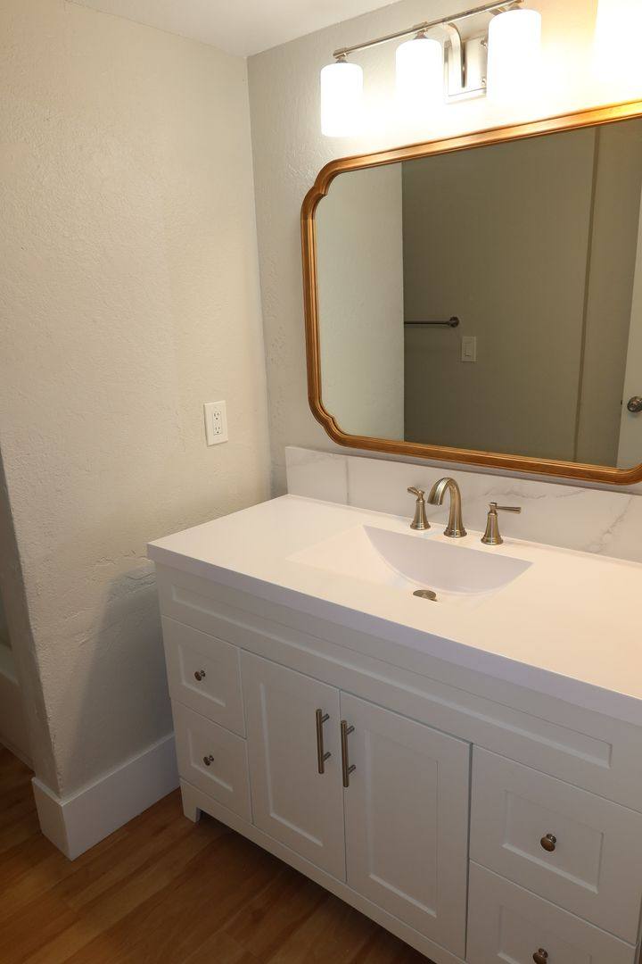 2017 30th St, Sacramento, CA 95817 - Apartment for Rent - Image 6