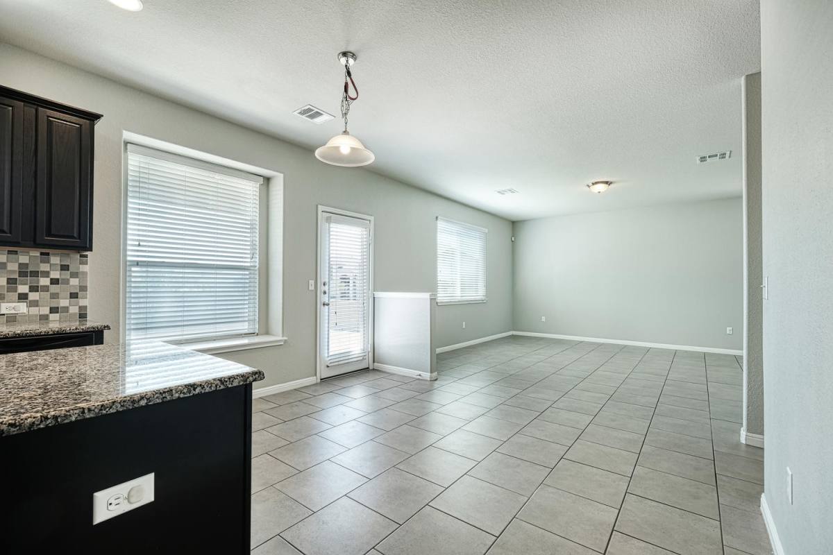 100 Northern Flicker St, Kyle, TX 78640 - House for Rent - Image 10