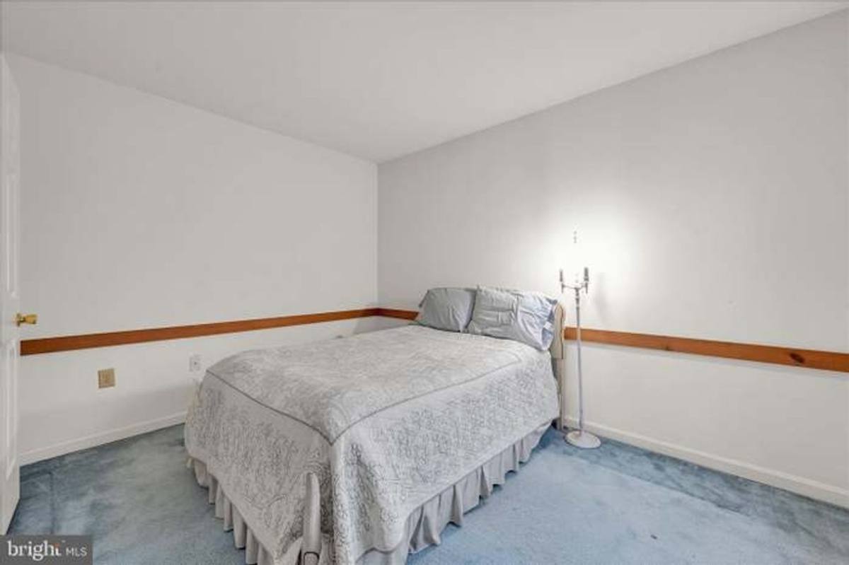 Townhouse for rent at 6106 Spring Knoll Dr, Harrisburg, PA 17111