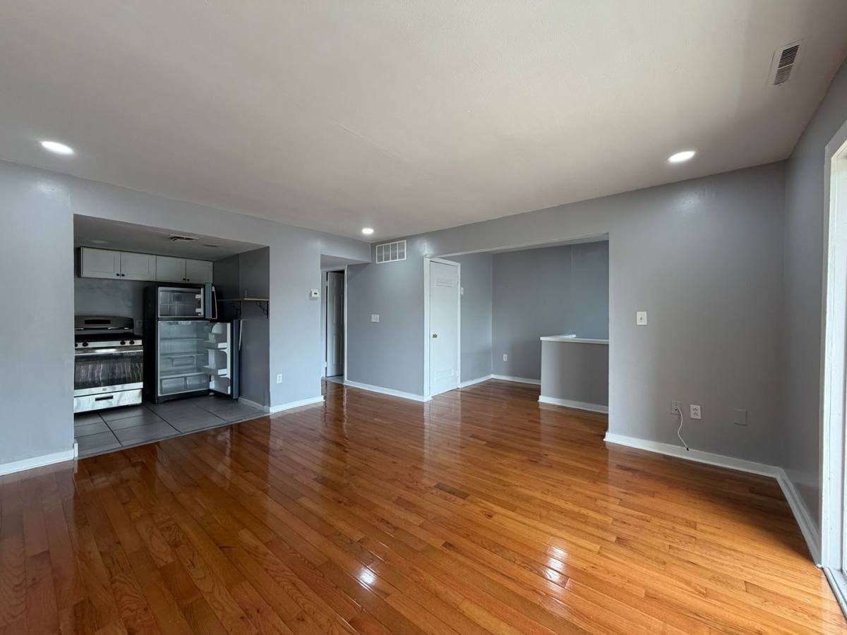 Apartment for rent at 76 Sherman Ave, New Haven, CT 06511