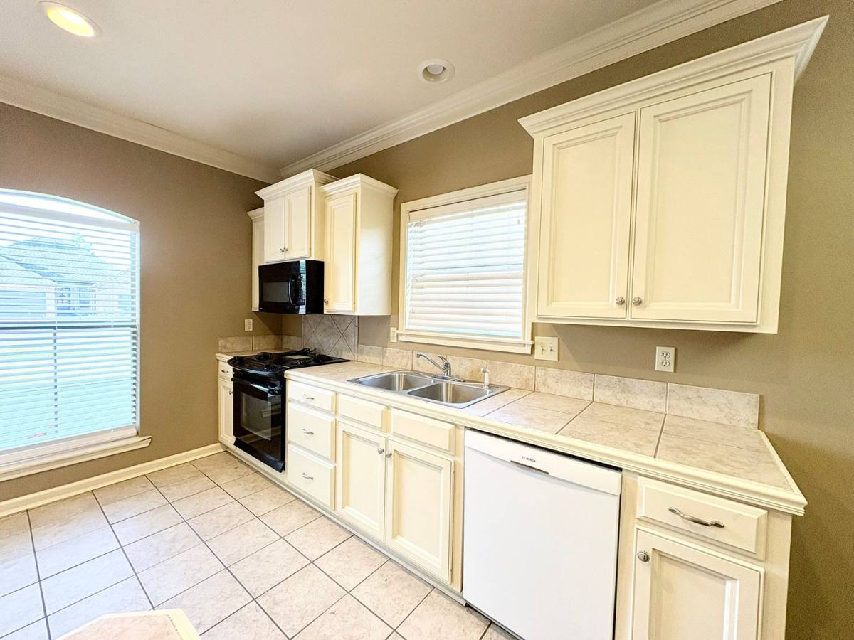 House for rent at 121 Troubadore, Youngsville, LA 70592