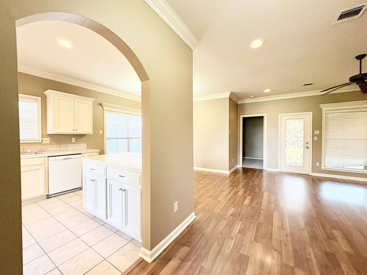 House for rent at 121 Troubadore, Youngsville, LA 70592