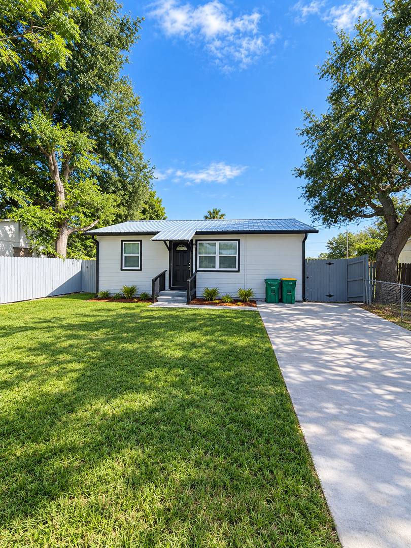 House for rent at 2957 Hartman Lane, Mims, FL 32754
