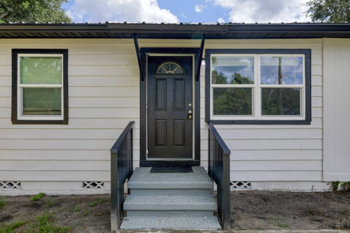 House for rent at 2957 Hartman Lane, Mims, FL 32754