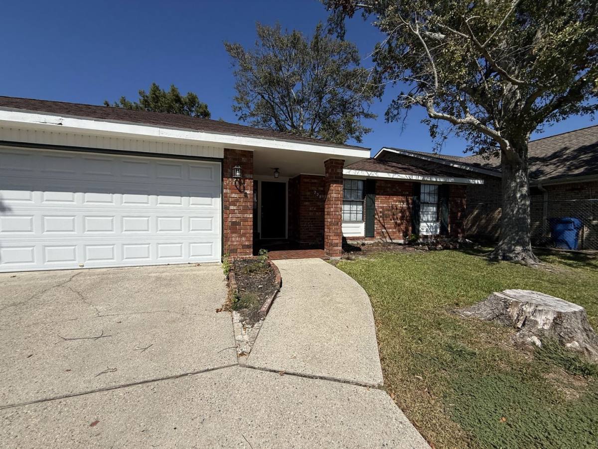 House for rent at 228 Constellation Dr, Slidell, LA 70458