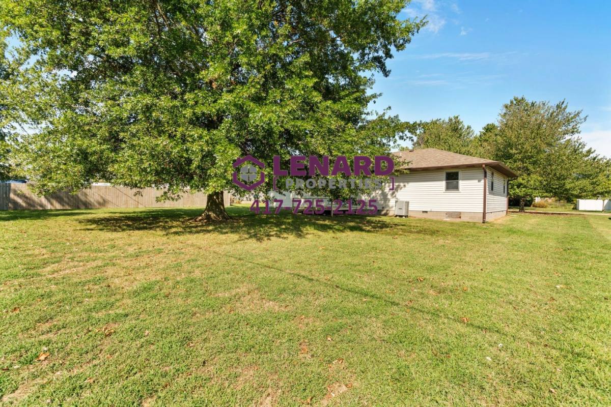 House for rent at 2242 W Colgate, Bolivar, MO 65613