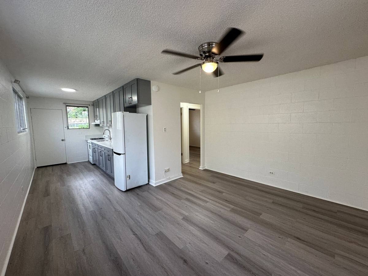 Apartment for rent at 1455 Lusitana St, Honolulu, HI 96813