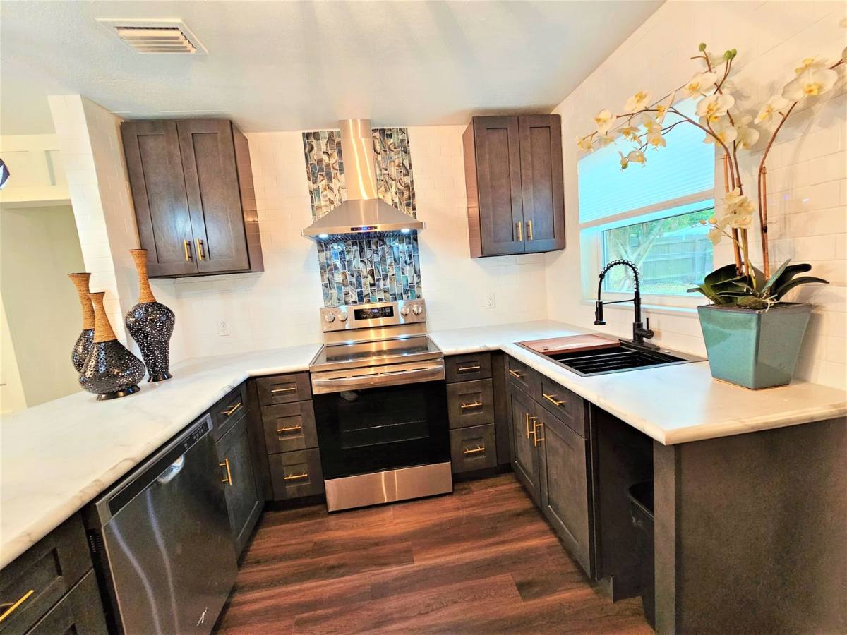 261 6th Court SW, Vero Beach, FL 32962 - House for Rent - Image 10