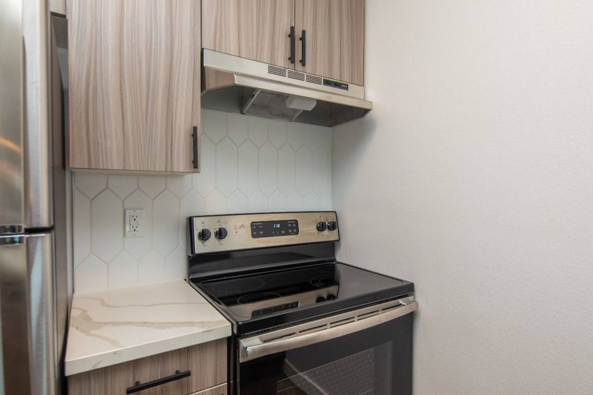 4188 5th Ave, San Diego, CA 92103 - Townhouse for Rent - Image 9