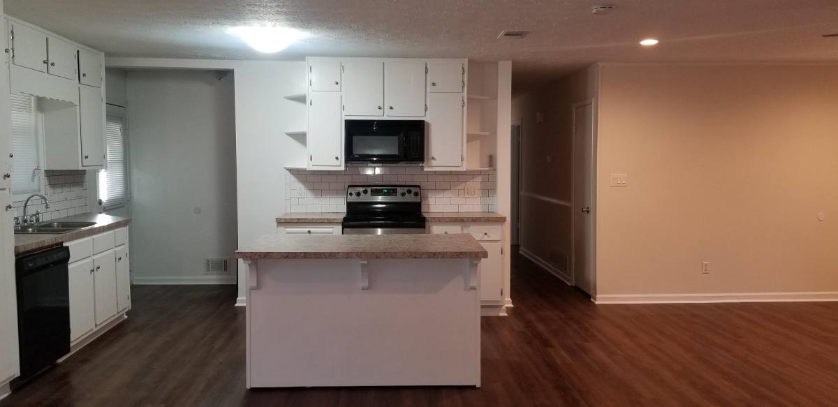 House for rent at 871 Jefferson Dr SW, Conyers, GA 30094