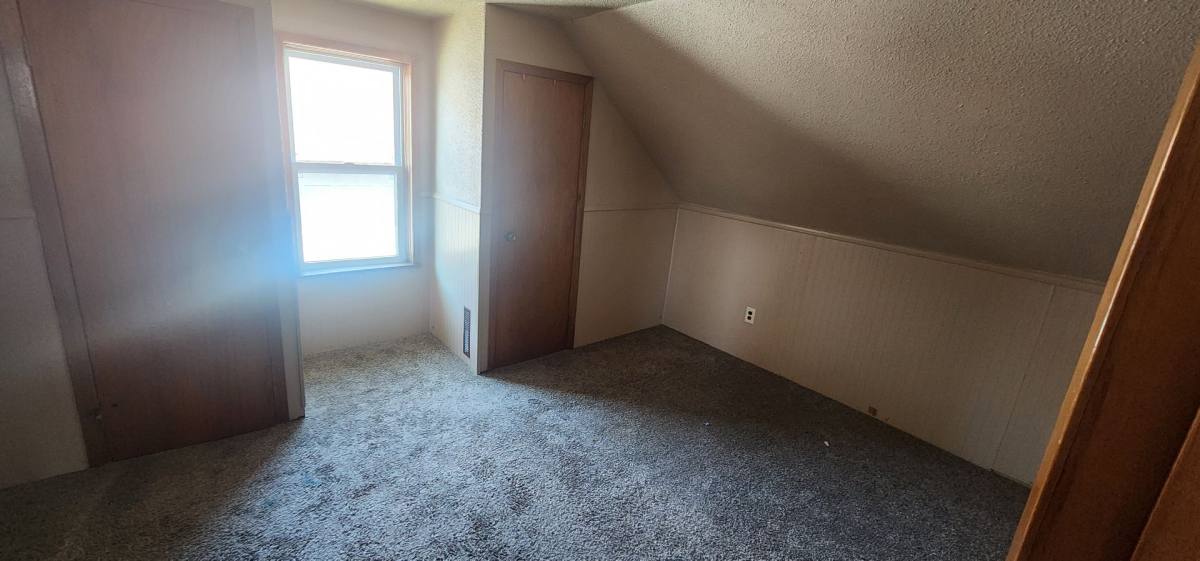 House for rent at 1101 8th Ave NE, Austin, MN 55912