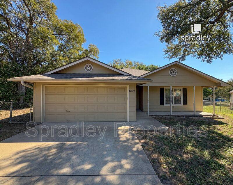 House for rent at 1209 N Blair St, Belton, TX 76513