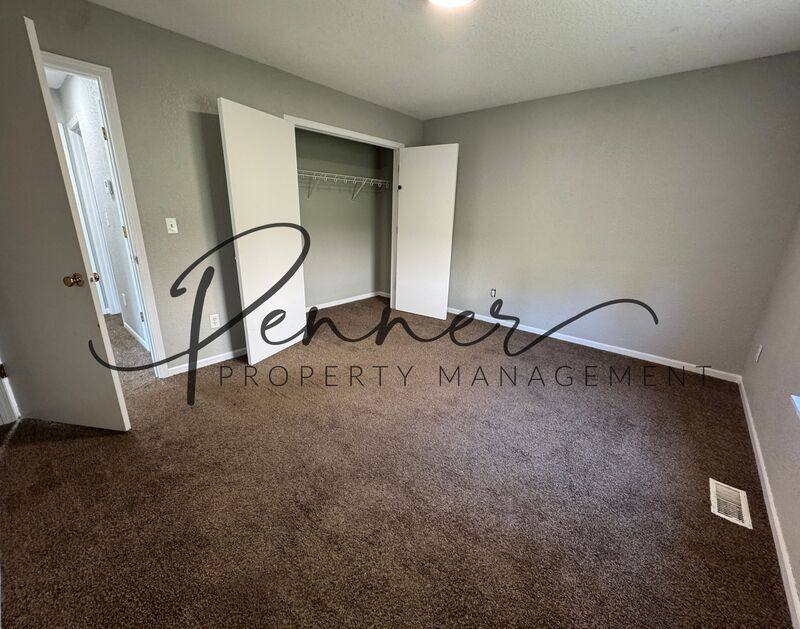 House for rent at 1401 SE Henley Court, Blue Springs, MO 64014