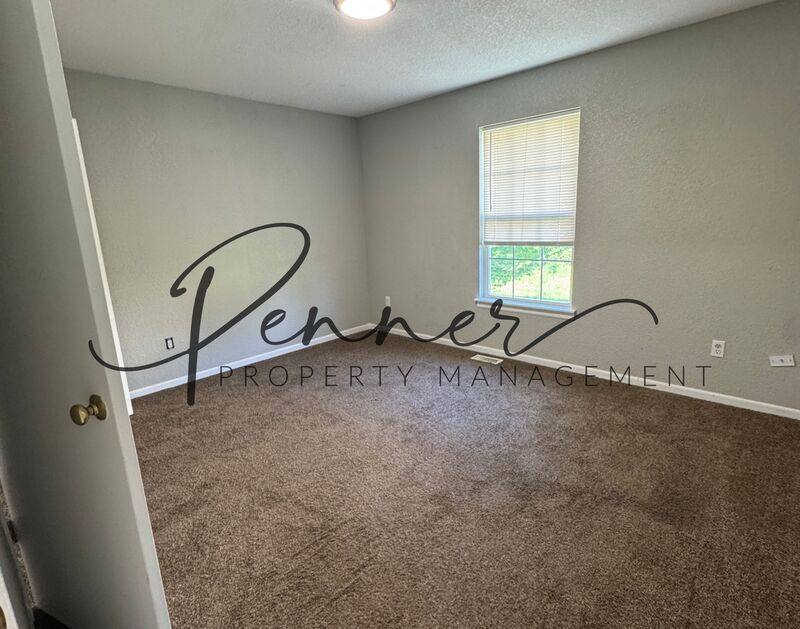 House for rent at 1401 SE Henley Court, Blue Springs, MO 64014