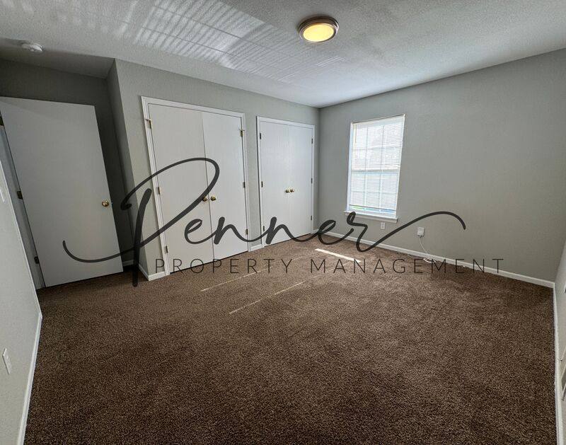 House for rent at 1401 SE Henley Court, Blue Springs, MO 64014