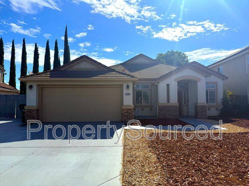 House for rent at 1750 Wellington Ave, Manteca, CA 95337