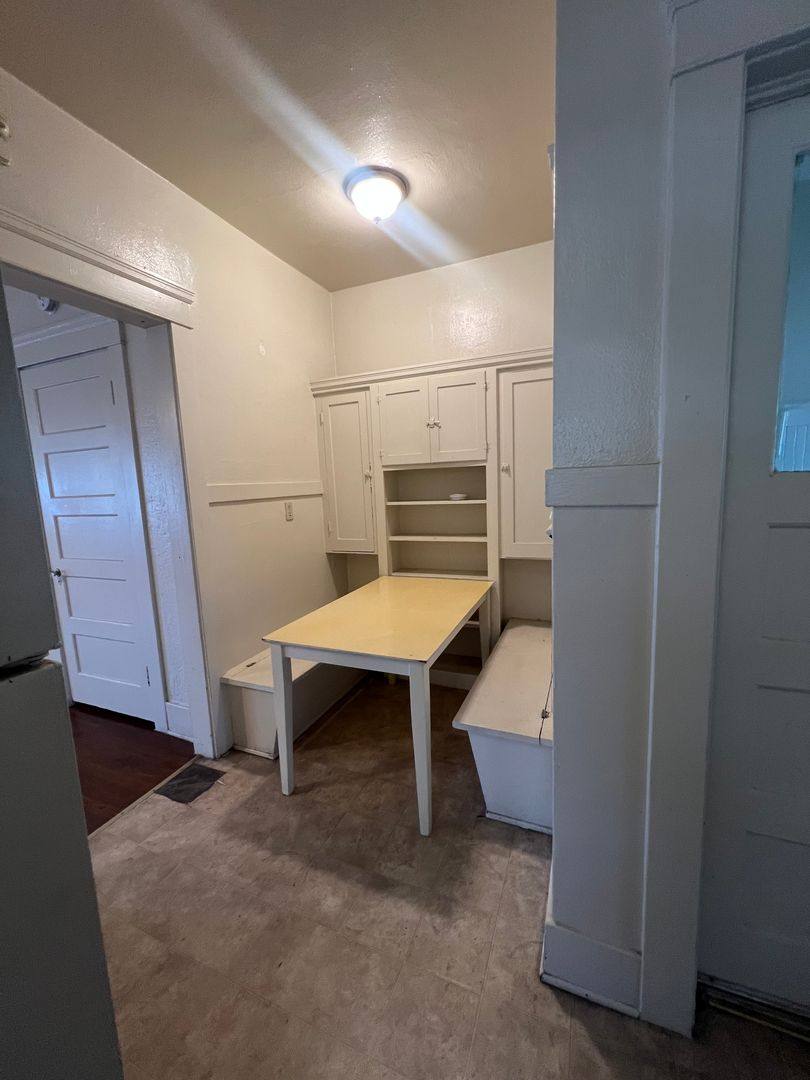 Apartment for rent at 1515-1521 N Vanness Ave, Fresno, CA 93728