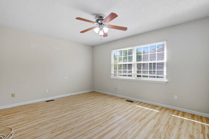Townhouse for rent at 712 Biltmore Dr, Virginia Beach, VA 23454