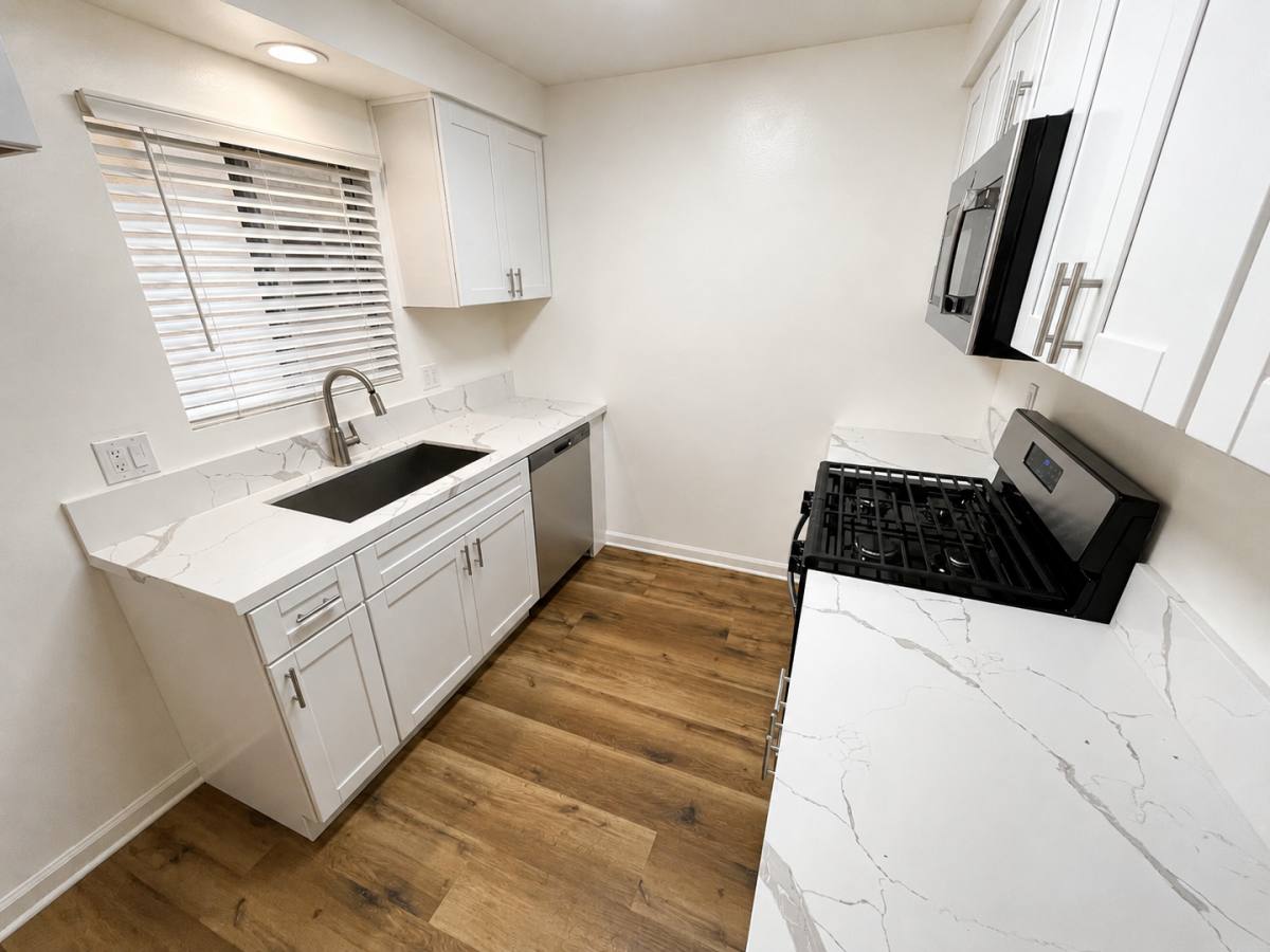 Apartment for rent at 343 S Steckel Dr, Santa Paula, CA 93060
