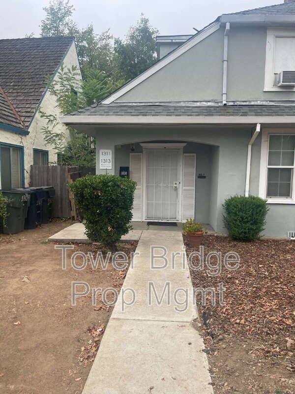 Apartment for rent at 1313 Lochbrae Rd, Sacramento, CA 95815
