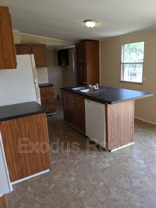 House for rent at 220 Winding Ridge, Sanford, NC 27332