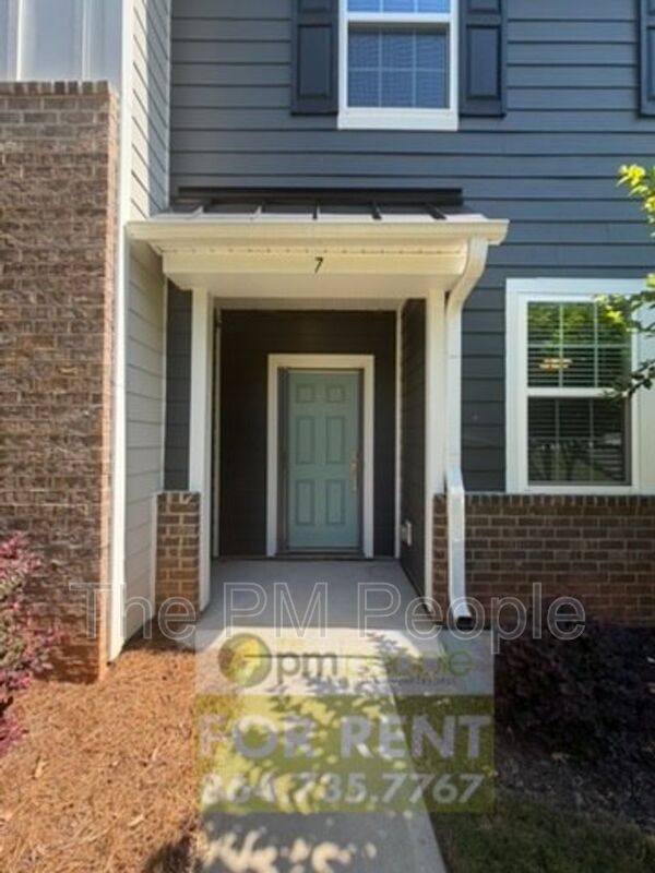 Townhouse for rent at 7 Trakas Court, Travelers Rest, SC 29690